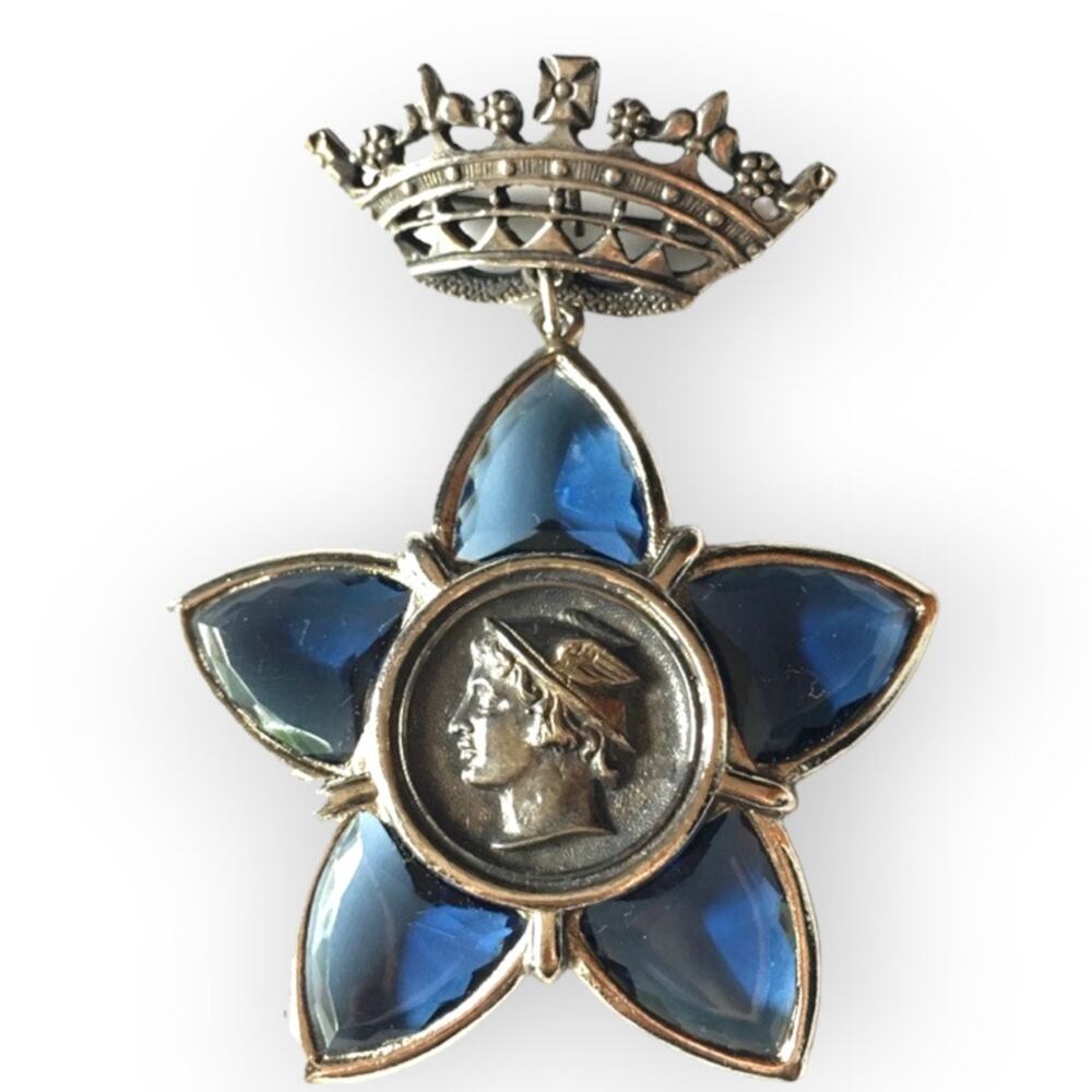Gorgeous Roman Coin Dangle Floral Brooch - pewter tone, blue accent